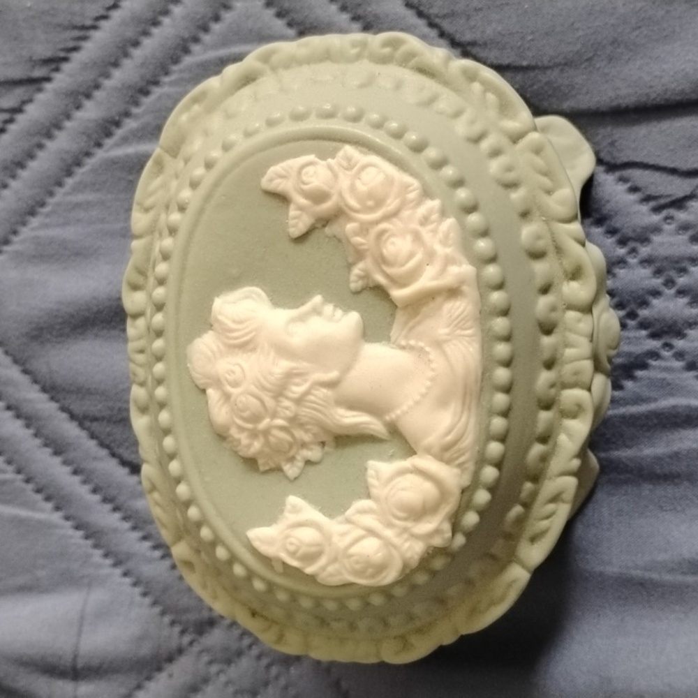 Vintage Jewelry Box